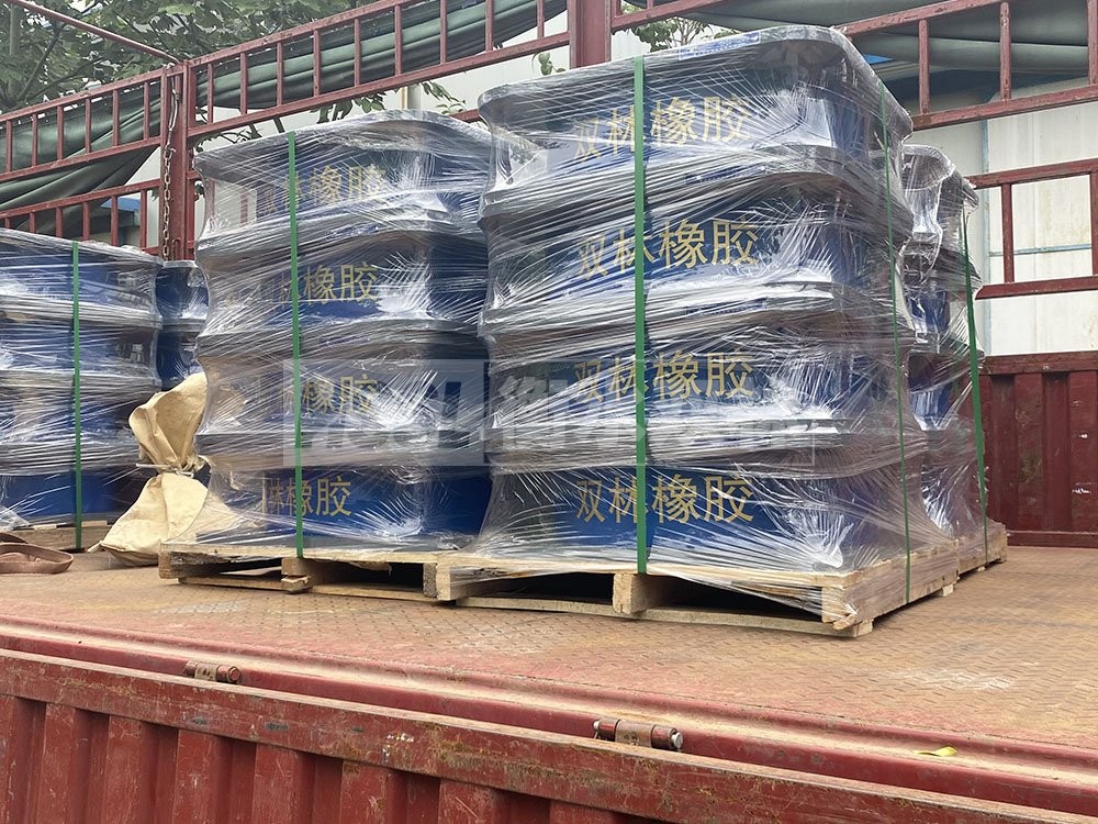 LNR1300天然橡胶隔震支座多少钱 隔震支座LRB700厂家 房屋减震支座源头工厂